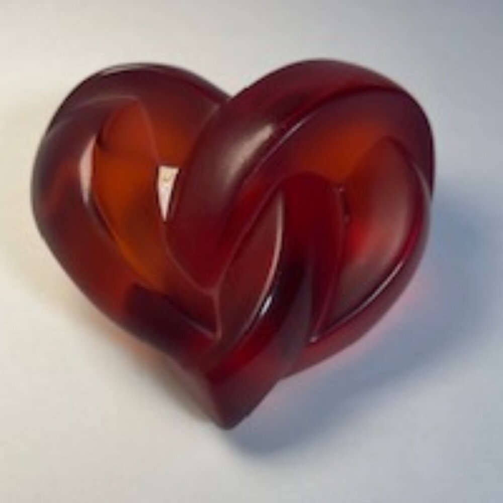 Lalique Interlaced Heart Rouge - Picture 9 of 9
